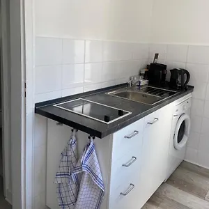 Privates Ferienwohnung Im Einfamilienhaus Apartment